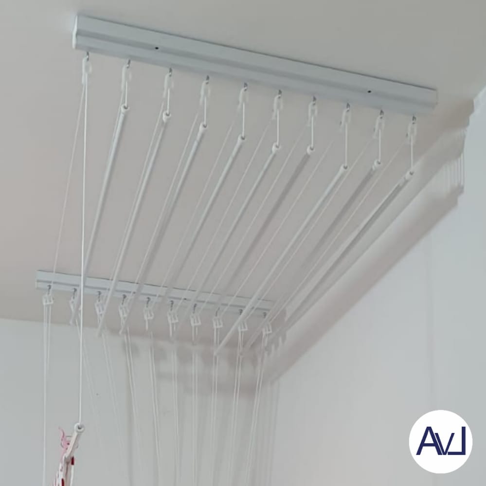 Varal de Teto Individual com Toque Industrial: Tubos de Cobre à Vista! - detalhe